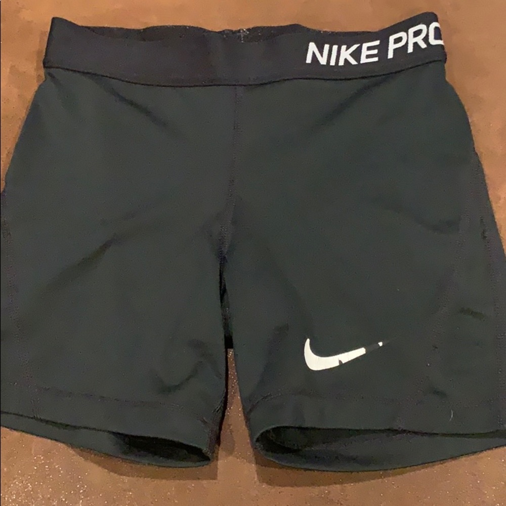 Nike pro M kids